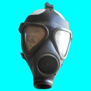 S.A.D.F  Gas Mask As Used By The Recces And Paras.