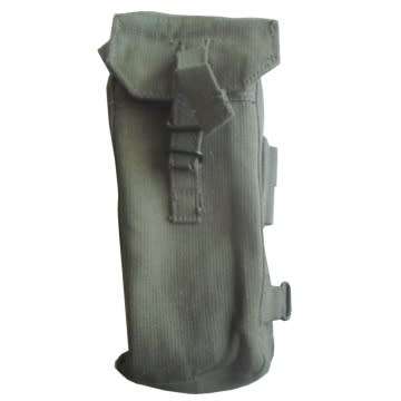 British Pattern 1984 Amo Bag With Bayonet Frog