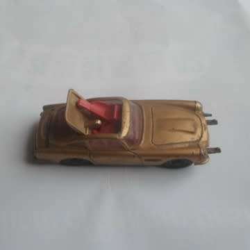 James Bond 1st Type Aston Martin DB5 With James Bond.
