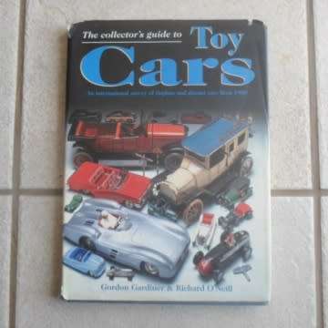 Book - Hardcover - Toys Cars Book With Dinky`s, Corgi`s Tin Plate, Matchbox And Paddle Cars