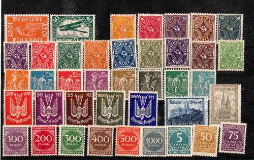 Deutsches Reich 8 complete sets MNH