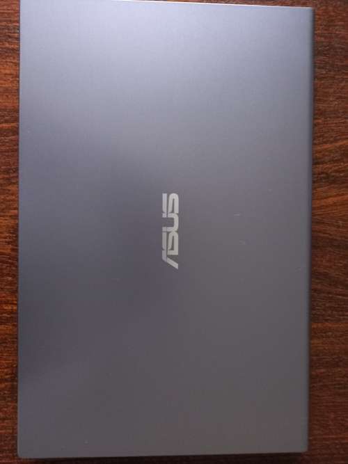 ASUS M515 M515DA-582G0W AMD Ryzen 5 | 16GB RAM | 256GB SSD | Radeon Vega 8 | 15.6-inch