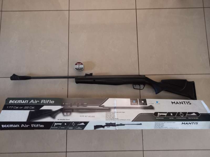 Beeman Mantis Air Rifle  5.5mm Synthetic Stock GAS RAM