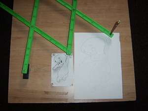 Picture being copied and magnified at the same time with Wonder Art & Magnifier product