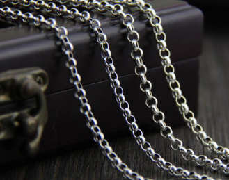 Gorgeous Stain and Steel Imported Rolo Unisex Neck Chain