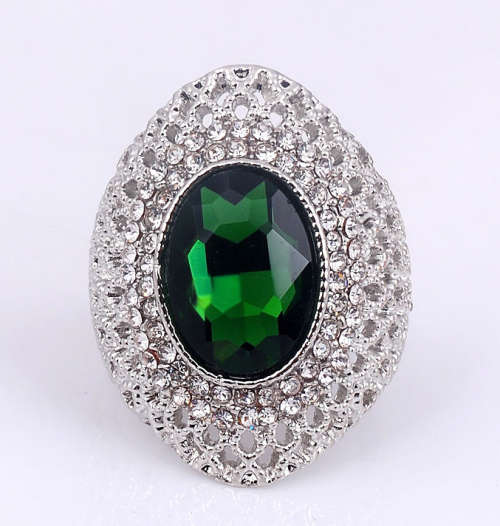 Shimmering Cr Green Emerald in 925 Sterling Silver Filled Imported Ring