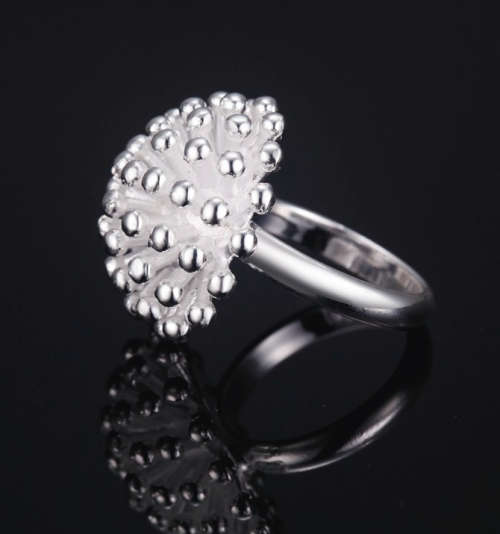 Dazzling (New Arrival ) 925 Sterling Silver Imported Filled Ring