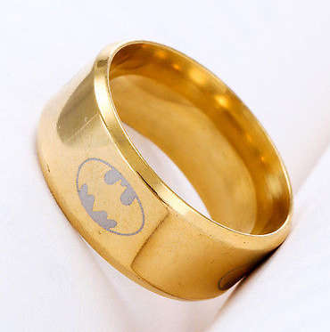 **Wow** Imported 8mm Band Bat Man Ring Unisex Gold Titanium Stainless Steel Ring