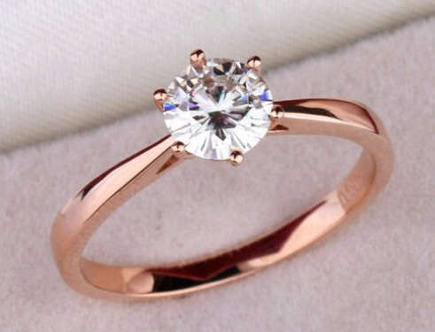 Shimmering Diamante Set in 18ct Rose Gold Imported Filled Ring