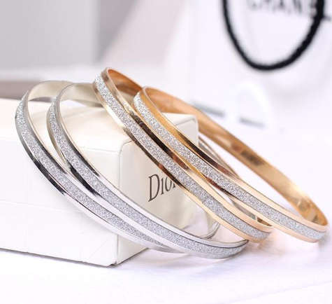 Gorgeous 6mm Imported 2 x Silver or Gold Plated Glitter Bangles