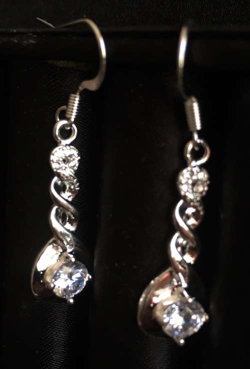 GORGEOUS Diamante Set in 925 Sterling Silver Imported Filled Earrings