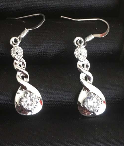 GORGEOUS Diamante Set in 925 Sterling Silver Imported Filled Earrings