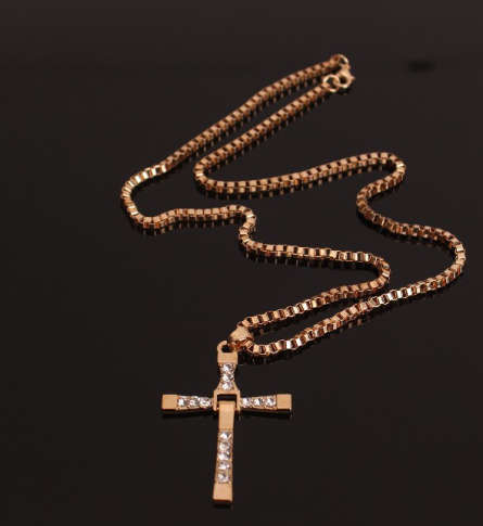 Stylish Sim Diamonds Set in 18ct Unisex Yellow Gold Filled Cross with Matching Neck Chain