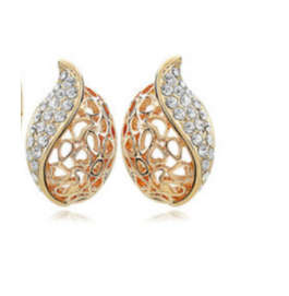 Adorable Cr.Diamonds Set in 18ct Rolled Gold Imported Earrings