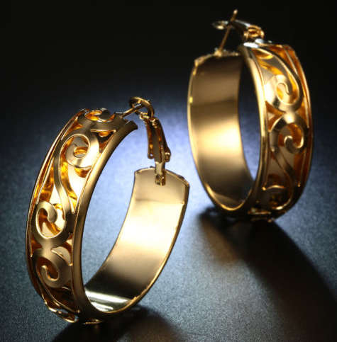 Dazzling **SissyGirls** 18ct Yellow Gold Imported Filled Earrings