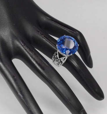 Dazzling Cr Sapphire Set in 925 Sterling Silver Ring Internationally Imported Filled Jewellery