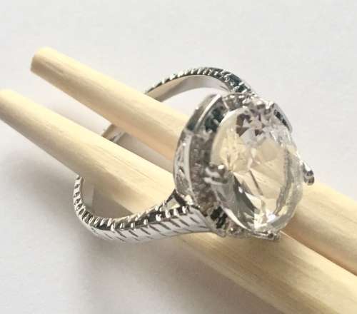 Amazing Sim White Diamond Set in 925 Sterling Silver Internationally Imported Filled Ring