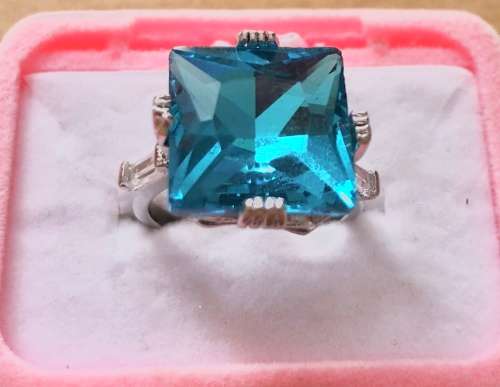 Gorgeous Sim Blue Topaz Set in 925 Sterling Silver Ring Imported Filled Jewellery