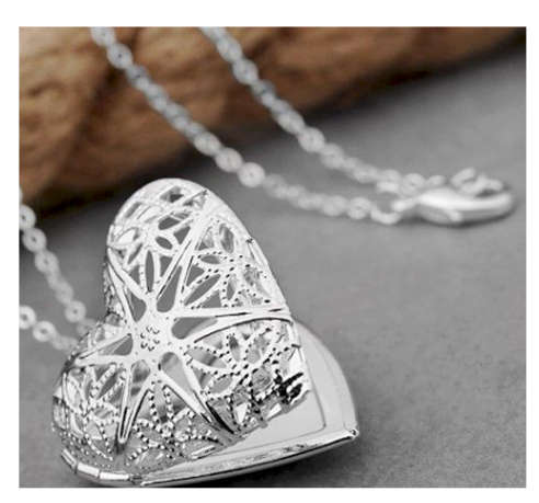 ElegantHeart Shape 925 Sterling Silver Locket with Matching free Chain Imported Filled Jewellery