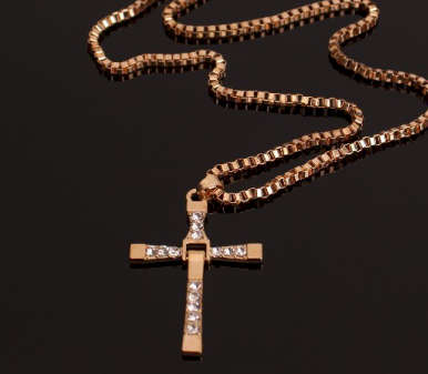 Stylish Sim Diamonds Set in 18ct Unisex Yellow Gold Filled Cross with Matching Neck Chain