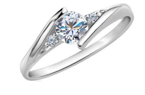 Dazzling Cr White Diamond Set in 925 Sterling Silver Ring Imported Filled Jewellery