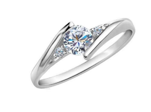 Dazzling Cr White Diamond Set in 925 Sterling Silver Ring Imported Filled Jewellery