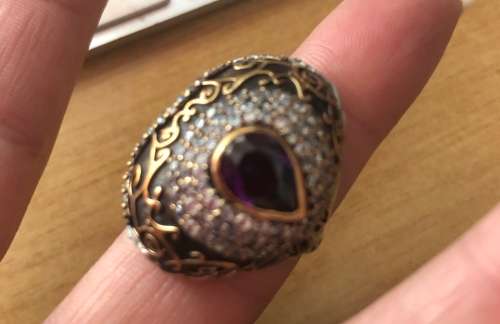 Gorgeous 925 Sterling Silver Gemstone Ring