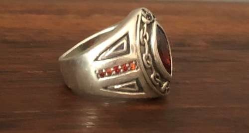 Attractive 925 Sterling Silver Imported Gemstone Ring