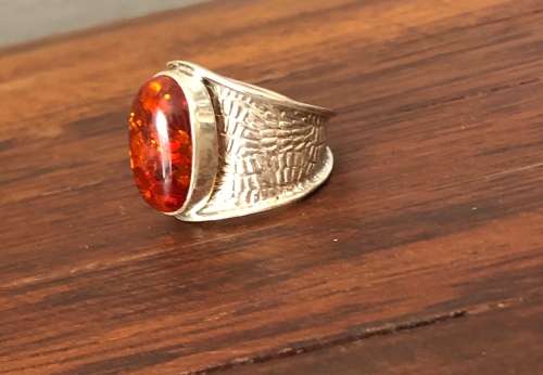 Gorgeous 925 Sterling Silver Gemstone ring