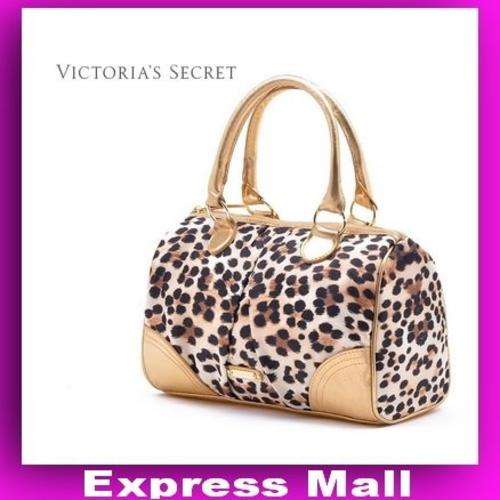 PETITE   SATIN  HANDBAG