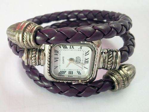 GORGEOUSE PURPLE  WATCH