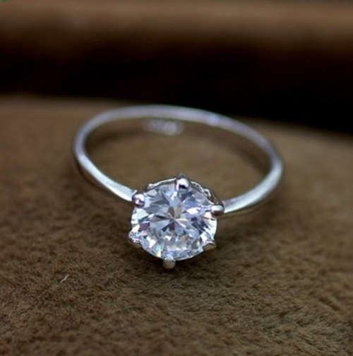 UNIQUE AND PETITE .925 SILVER WEDDING RING