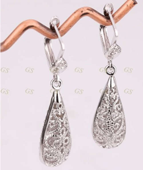 SPARKLING & HANDCRAFTED .925 SILVER EARRINGS