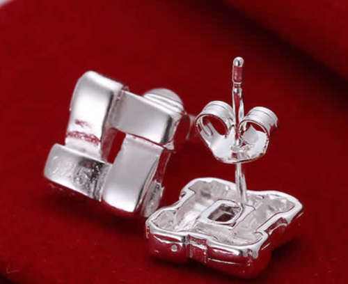 @@@@ GORGEOUS .925 STERLING SILVER EARRINGS @@@@
