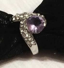%%%% ADORABLE AND SO SEXY ZIRCONIUM SET IN 925 SILVER RING %%%%