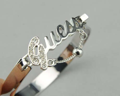 @@@@ SOMETHING NEW AND SO EXQUISITE !!!! SILVER BANGLE @@@@