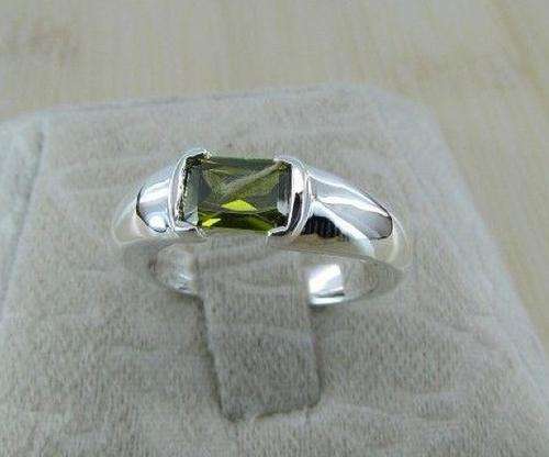 .925 STERLING SILVER DIAMOND SIMULANT RING