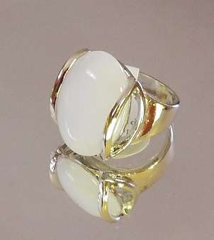 MOON STONE SILVER RING