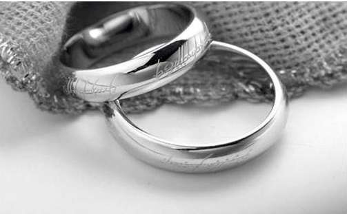TITANIUM LORD OF THE RINGS SILVER UNISEX RING