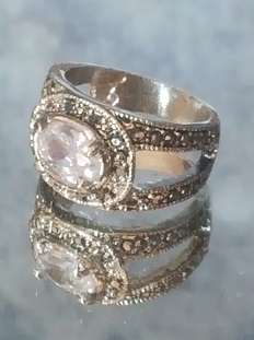 SEXY AND SASSY VINTAGE ONYX AND GARNET SIMULANT SILVER RING