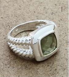 UTTERLY GORGEOUS .925 STERLING SILVER GEMSTONE RING