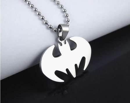 STAIN AND STEEL BATMAN PENDANT WITH MATCHING POPCORN CHAIN