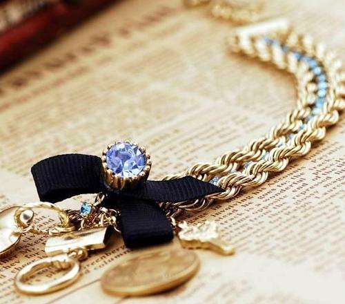 UTTERLY GORGEOUS GP GOLD BRACELET