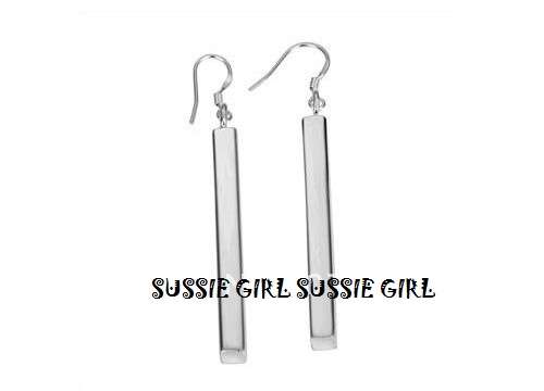 BRAND NEW EXQUISITE IMPORTED EARRINGS
