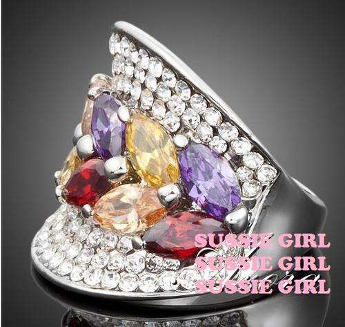 ABSOLUTELY MAGNIFICENT MULTI COLOUR CRYSTAL RING