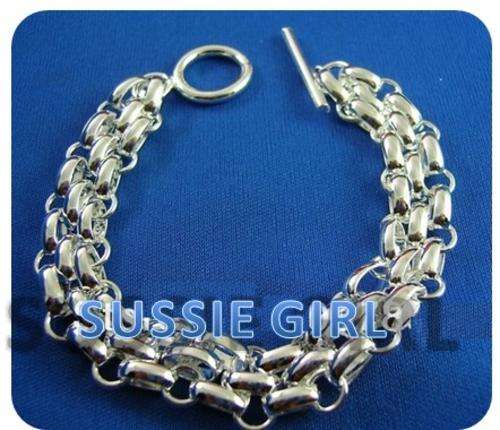 HIGH FASHION SILVER BRACELET
