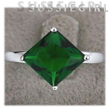GREEN PERIDOT 18K PLATINUM RING # SIZE 7