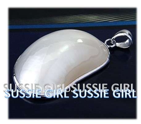 Natural Abalone Shell Set in 925 Silver Pendant