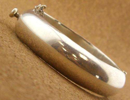 Vintage Mexico Smooth 18mm Puffy Solid Sterling Silver 925 Bangle Bracelet