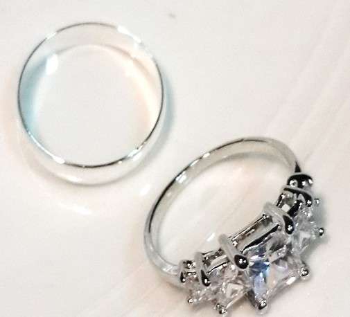 Fancy and O-so-Stylish Glass Diamond Crystal Wedding Set in 925 Sterling Silver Filled Ring #Size 8